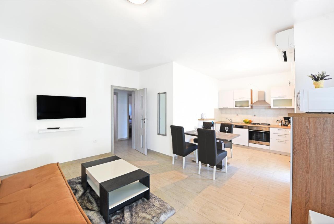 Apartments Mirasol 乌马格 外观 照片