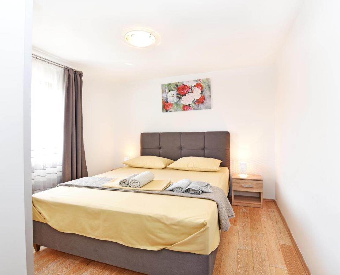 Apartments Mirasol 乌马格 外观 照片