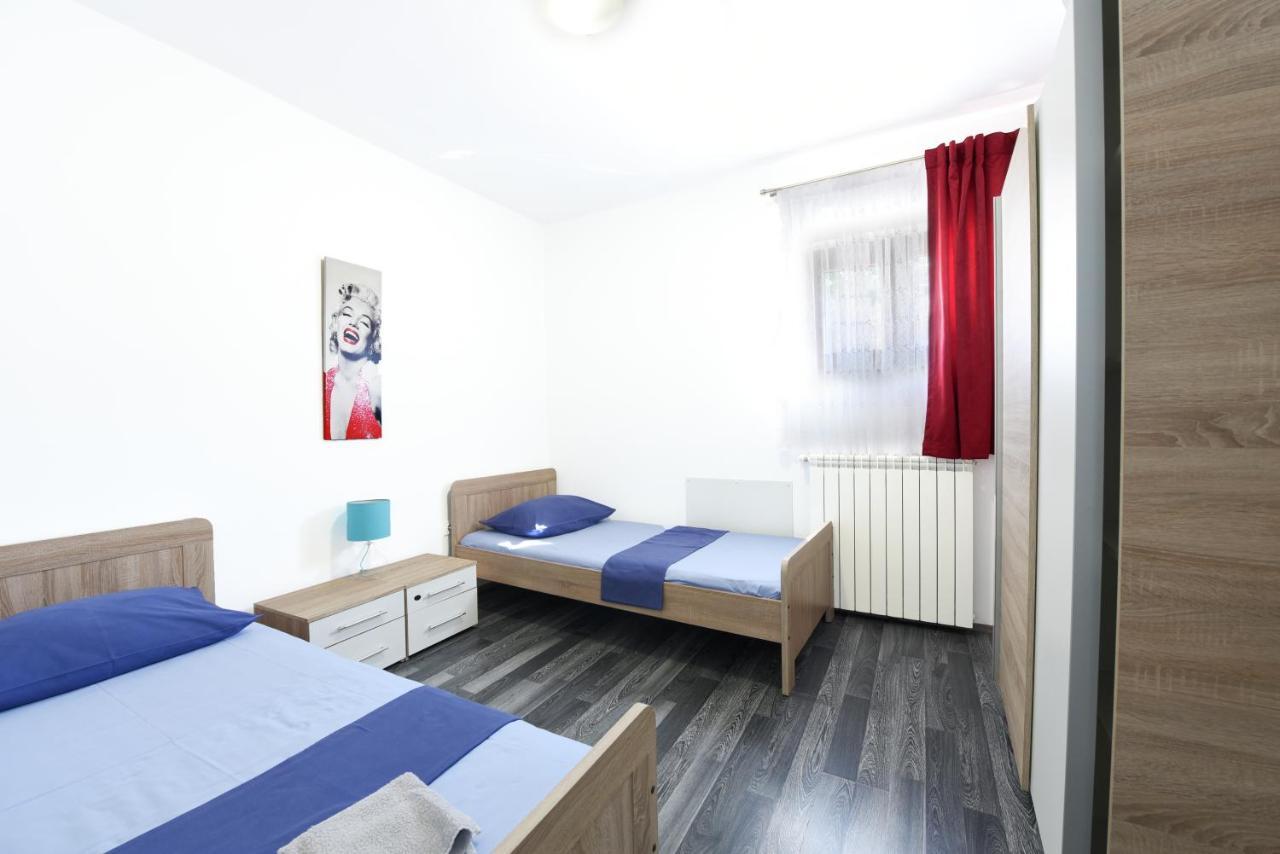 Apartments Mirasol 乌马格 外观 照片